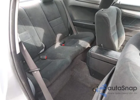 2004 Honda Accord 2.4 Ex from USA, damaged, VIN 1HGCM72544A021132